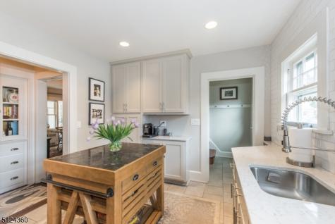 34 Oakwood Avenue Montclair NJ 07043
