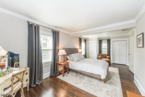 34 Oakwood Avenue Montclair NJ 07043