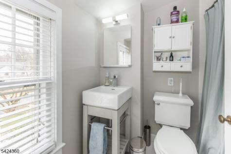 34 Oakwood Avenue Montclair NJ 07043