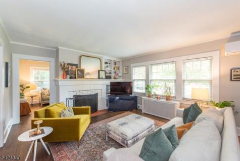 34 Oakwood Avenue Montclair NJ 07043