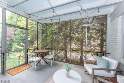 34 Oakwood Avenue Montclair NJ 07043