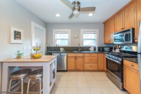 34 Oakwood Avenue Montclair NJ 07043