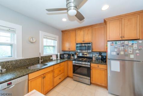 34 Oakwood Avenue Montclair NJ 07043