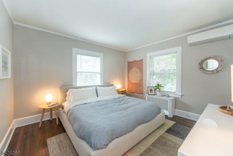 34 Oakwood Avenue Montclair NJ 07043