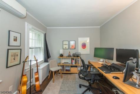 34 Oakwood Avenue Montclair NJ 07043