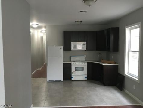84 N Park Street East Orange NJ 07017