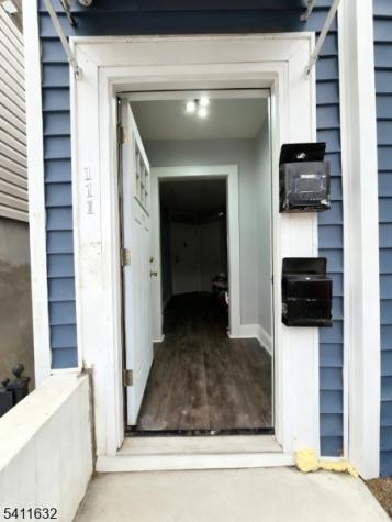 111 Ridgewood Avenue Newark NJ 07108