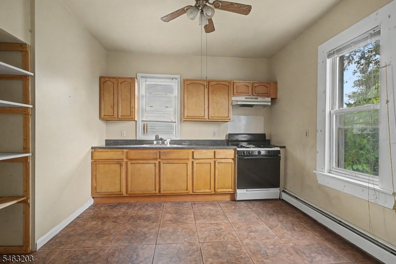305 Pacific Street Paterson NJ 07503