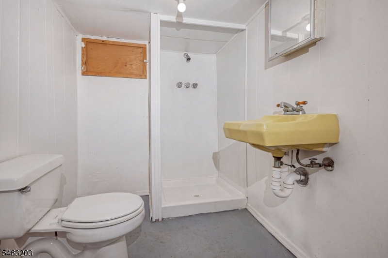305 Pacific Street Paterson NJ 07503