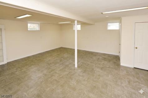 50 Dean Street Glen Rock NJ 07452