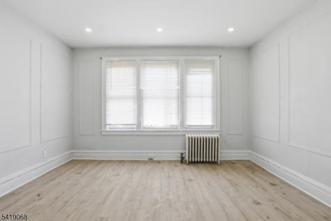 124 Paine Avenue Irvington NJ 07111