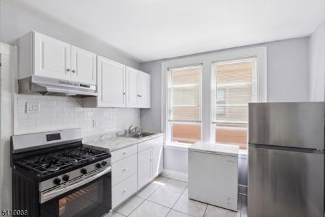 124 Paine Avenue Irvington NJ 07111
