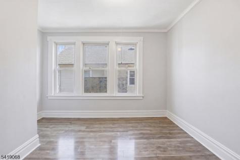 124 Paine Avenue Irvington NJ 07111
