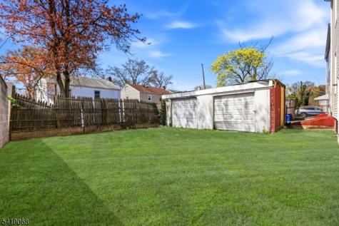124 Paine Avenue Irvington NJ 07111