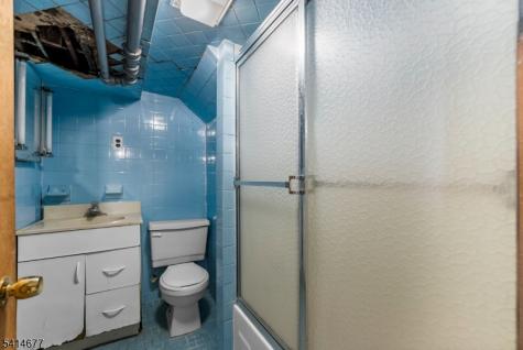 85 Kearney Street Paterson NJ 07522