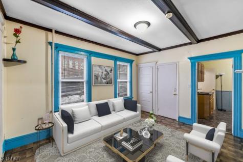 85 Kearney Street Paterson NJ 07522