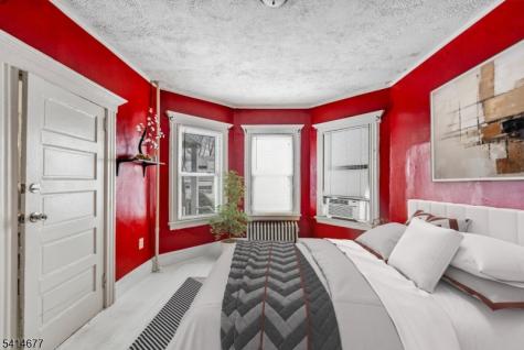 85 Kearney Street Paterson NJ 07522