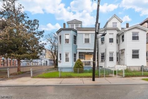 85 Kearney Street Paterson NJ 07522