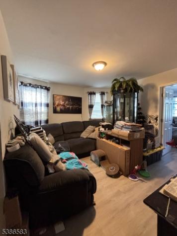 10 S 17th Street East Orange NJ 07018