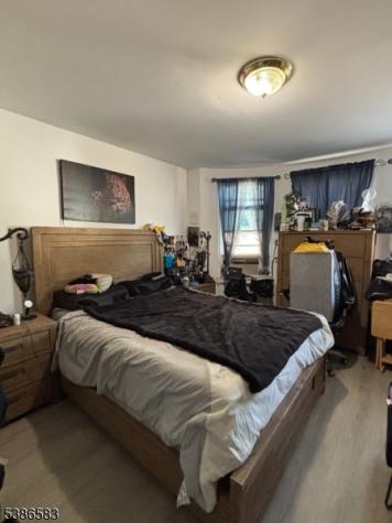 10 S 17th Street East Orange NJ 07018