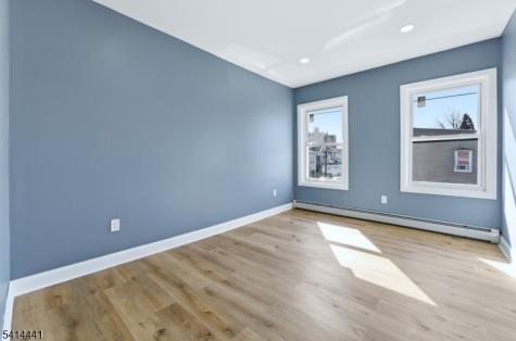 615 E 22nd Street Paterson NJ 07514