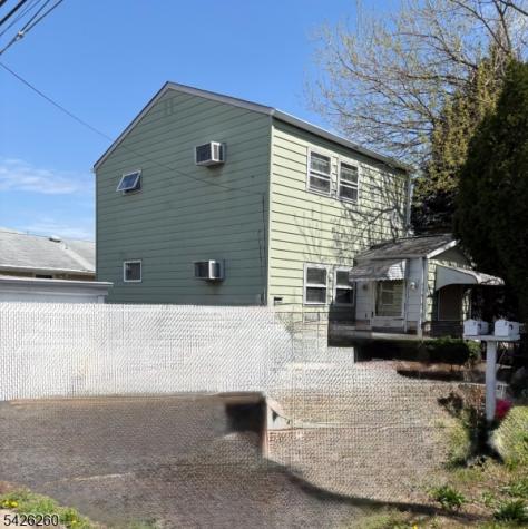 22 Hope Street Lodi NJ 07644