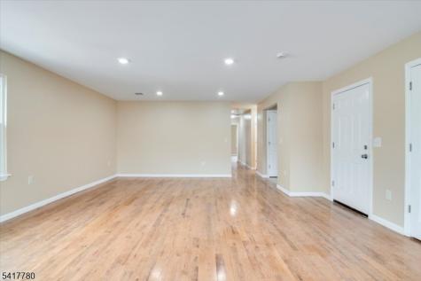 150 N Munn Avenue East Orange NJ 07017