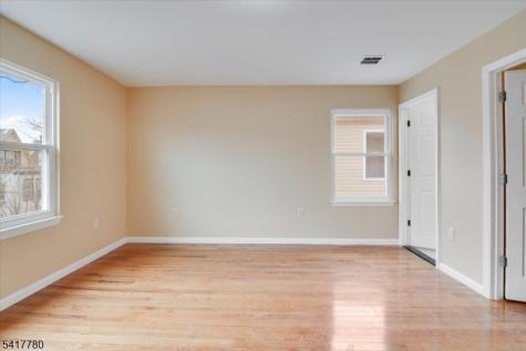 150 N Munn Avenue East Orange NJ 07017