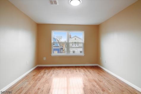 150 N Munn Avenue East Orange NJ 07017
