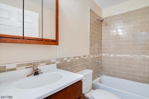 150 N Munn Avenue East Orange NJ 07017