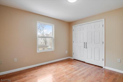 150 N Munn Avenue East Orange NJ 07017