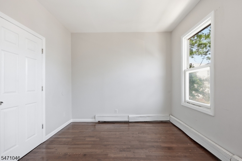 191 21ST Street Irvington NJ 07111