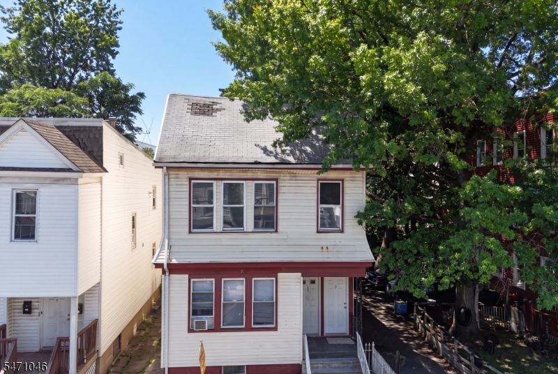 191 21ST Street Irvington NJ 07111