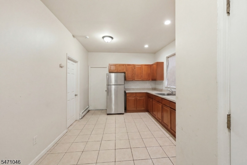 191 21ST Street Irvington NJ 07111
