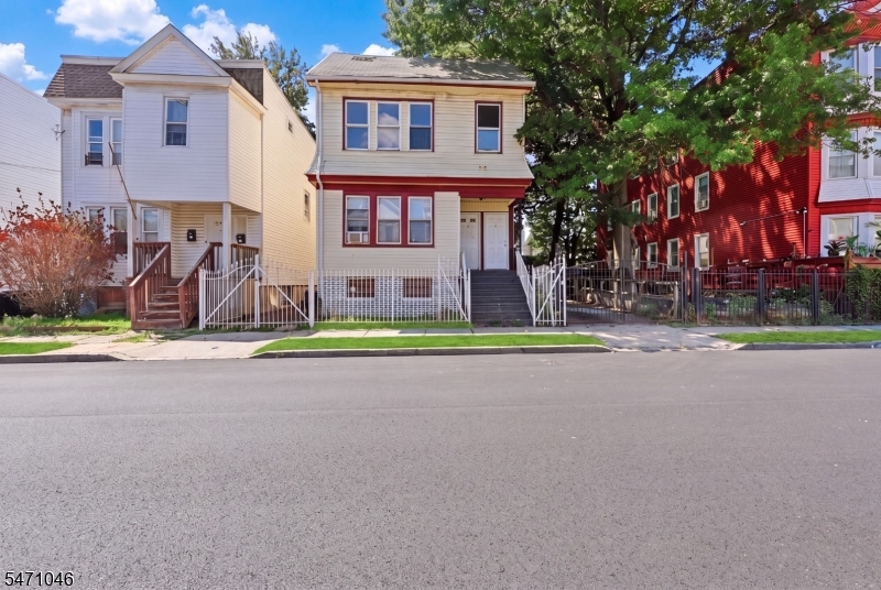 191 21ST Street Irvington NJ 07111
