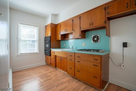 795 Kearny Avenue Kearny NJ 07032