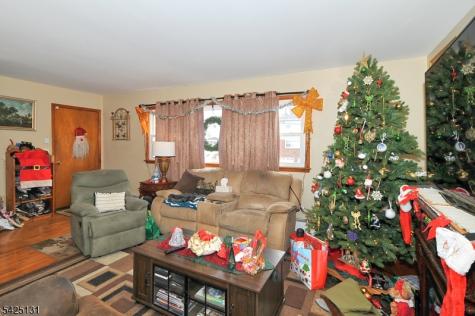 300 Kennedy Drive Linden NJ 07036