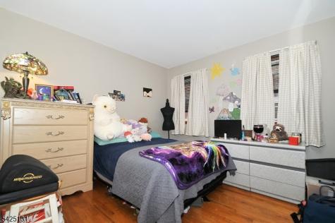 300 Kennedy Drive Linden NJ 07036