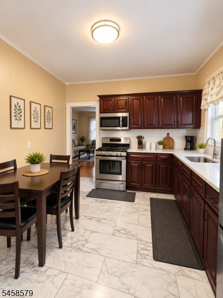 196 Amherst Street East Orange NJ 07018