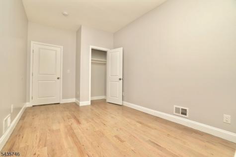 480 Bergen Avenue Jersey City NJ 07304