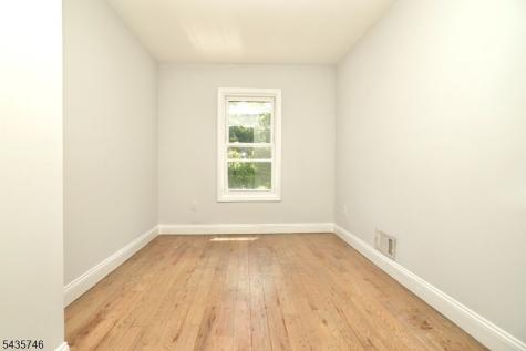 480 Bergen Avenue Jersey City NJ 07304