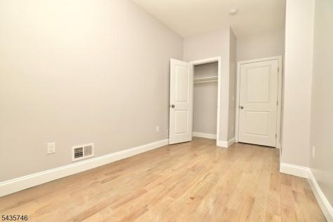480 Bergen Avenue Jersey City NJ 07304