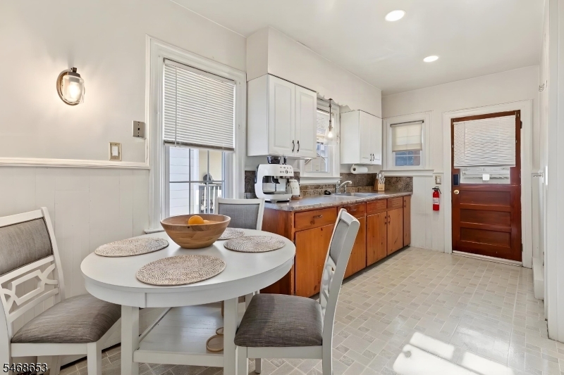 32 Summit Avenue North Plainfield NJ 07060