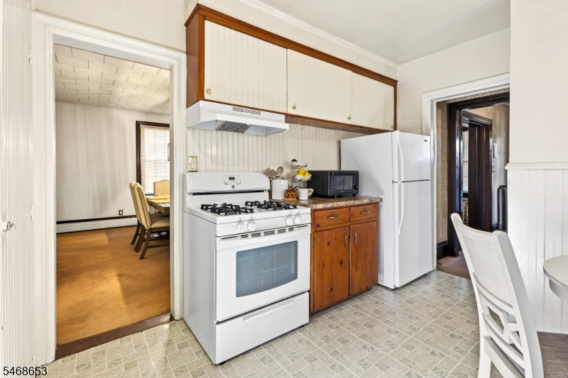 32 Summit Avenue North Plainfield NJ 07060