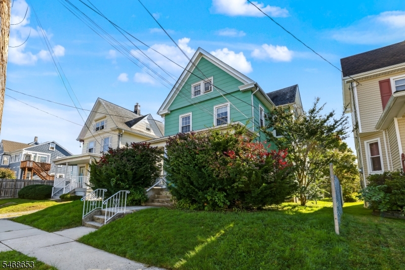 32 Summit Avenue North Plainfield NJ 07060