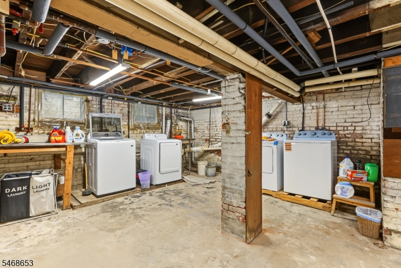 32 Summit Avenue North Plainfield NJ 07060