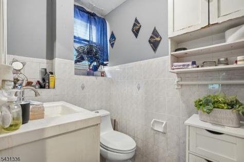 75 Geneva Street Elizabeth NJ 07206