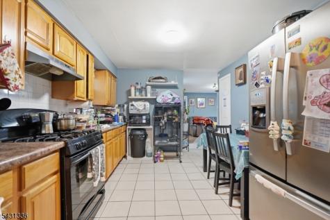 75 Geneva Street Elizabeth NJ 07206
