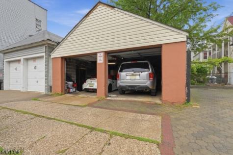 75 Geneva Street Elizabeth NJ 07206