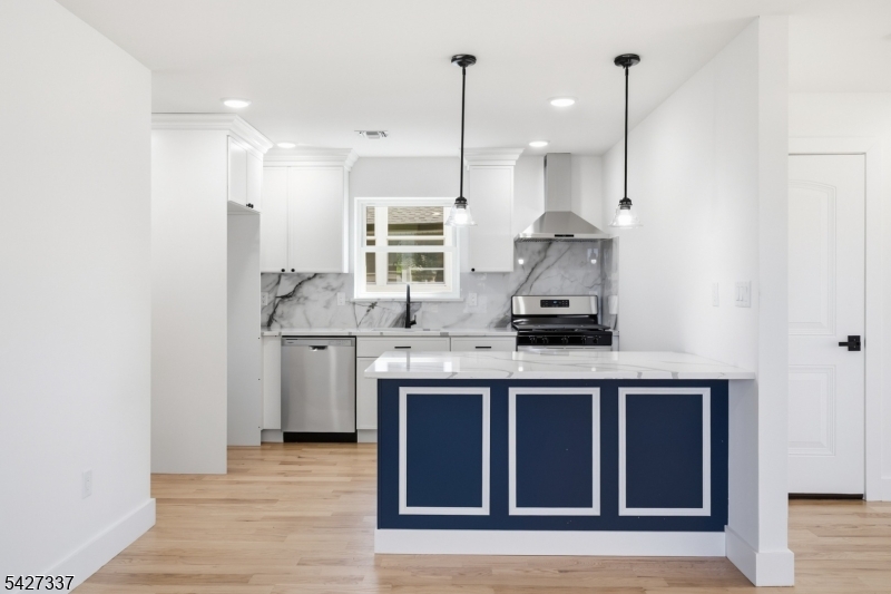 307 Chilton Street Elizabeth NJ 07208